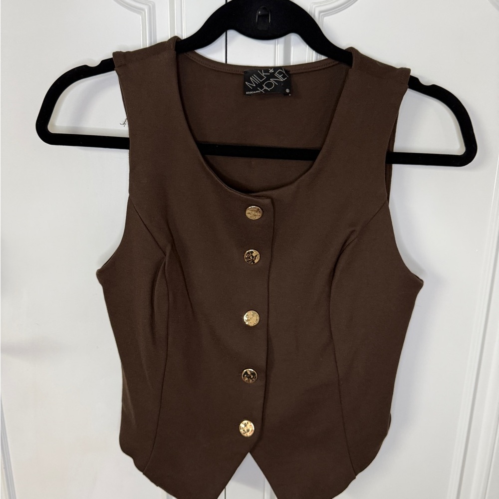 Milk & Honey Brown Sleeveless Button-Front Women's Vest